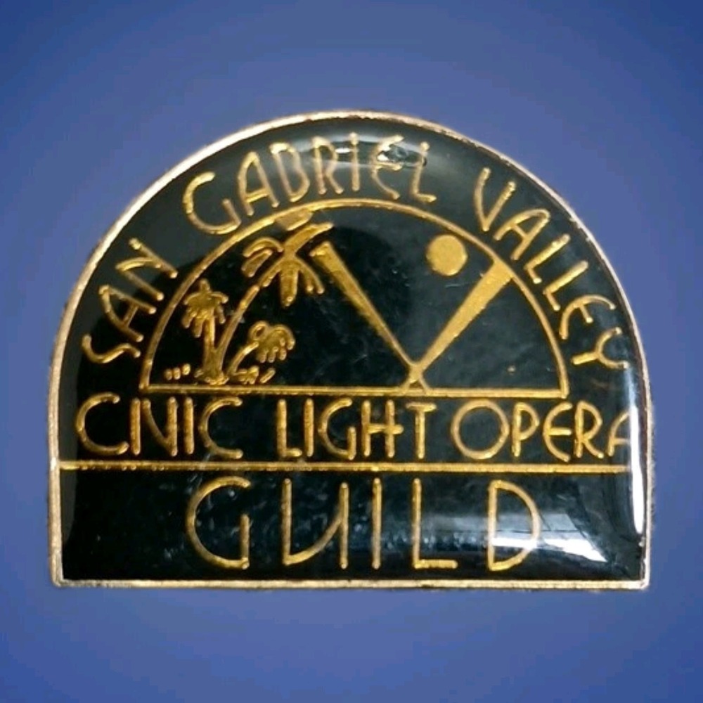 San Gabriel Valley Civic Light Opera Guild Vintage Pinback Button Music Gold